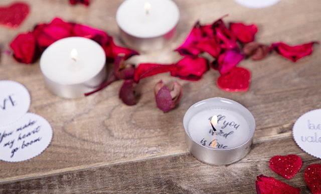 dajte vosk späť a zapáľte sviečku